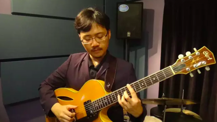 分分钟让你弹出Swing的感觉 | 叶贺璞爵士吉他1